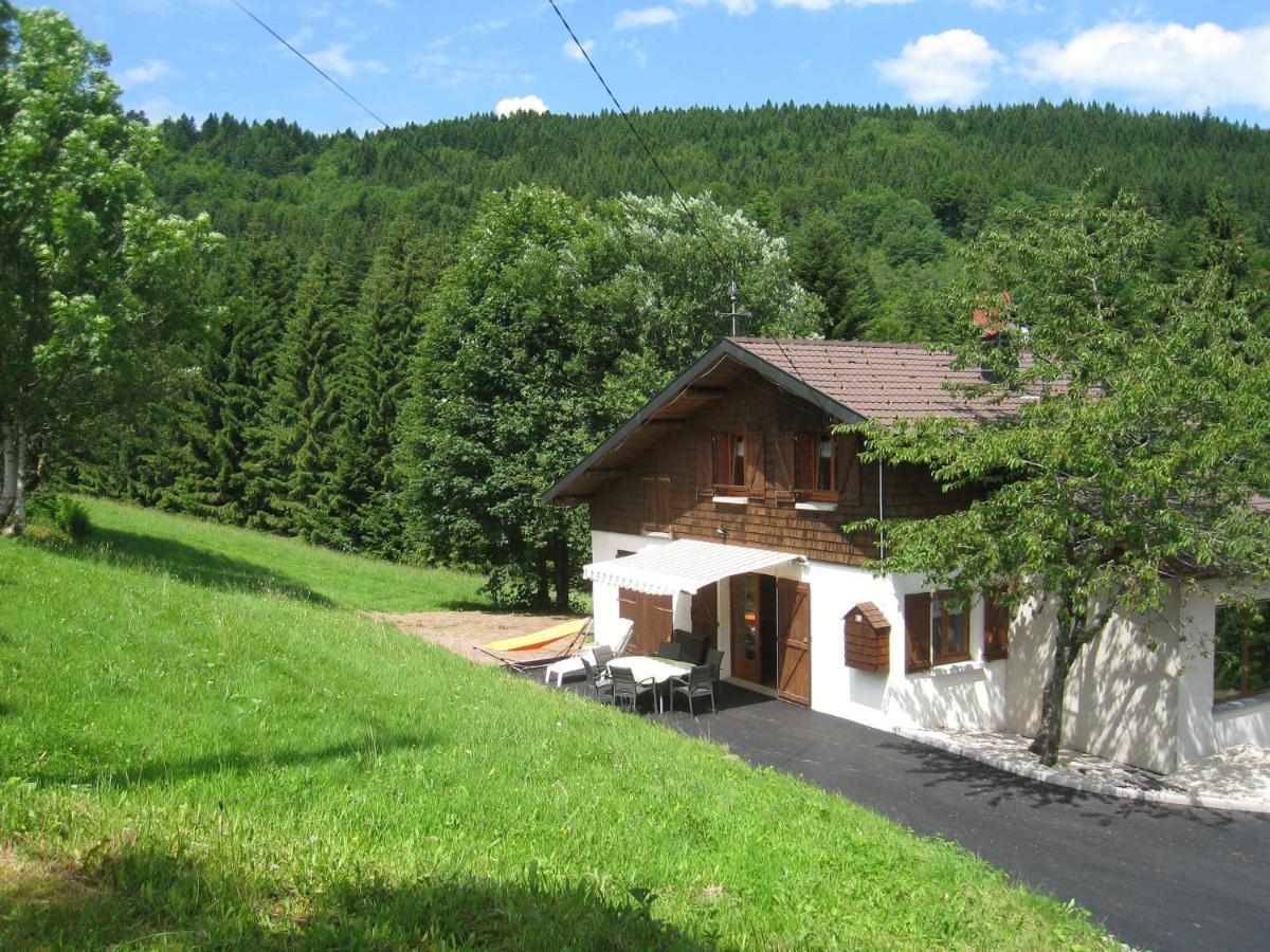 Charming Chalet In Ventron With Terrace Room photo